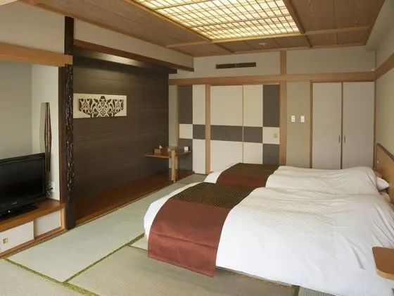 İki Ayrı Yataklı Oda, Sigara İçilmez, Dağ Manzaralı