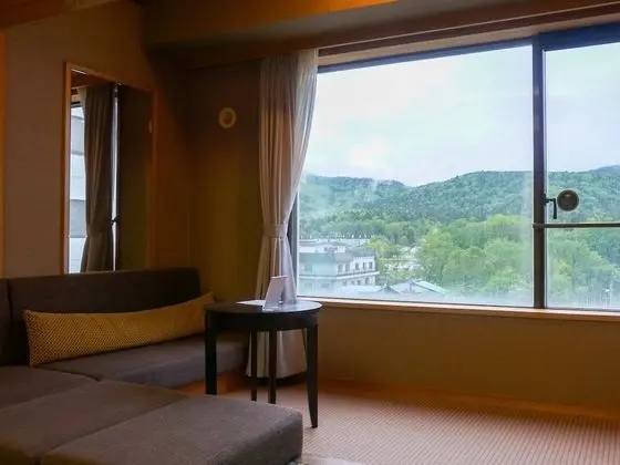 İki Ayrı Yataklı Oda, Sigara İçilmez, Dağ Manzaralı