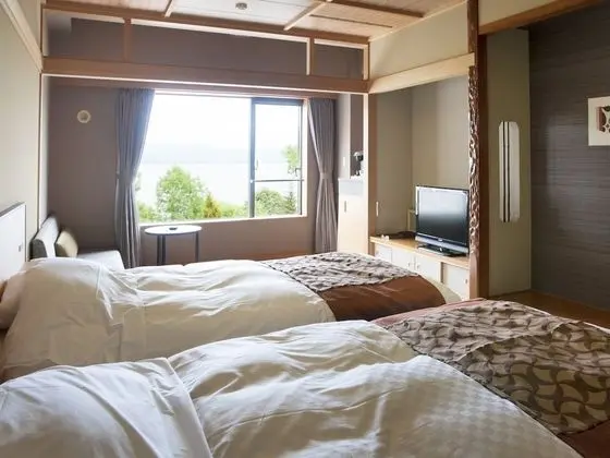 İki Ayrı Yataklı Oda, Sigara İçilmez, Göl Manzaralı