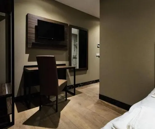 Comfort Double or Twin Room No Window