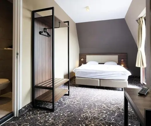 Comfort Tek Büyük veya İki Ayrı Yataklı Oda