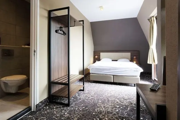 Comfort Tek Büyük veya İki Ayrı Yataklı Oda, Balkon