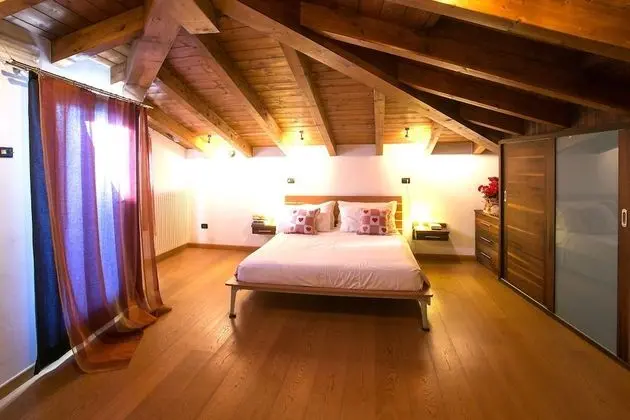 Apart Daire, 5 Yatak Odası, 2 Banyolu, Göl Manzaralı