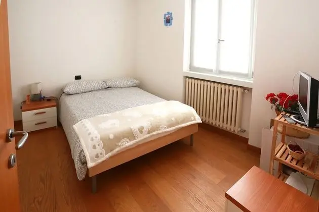 Apart Daire, 5 Yatak Odası, 2 Banyolu, Göl Manzaralı