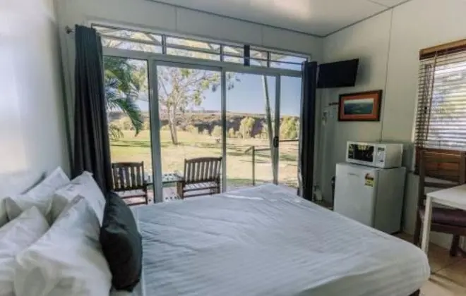 Standard Kulübe (Studio, Sleeps 5)