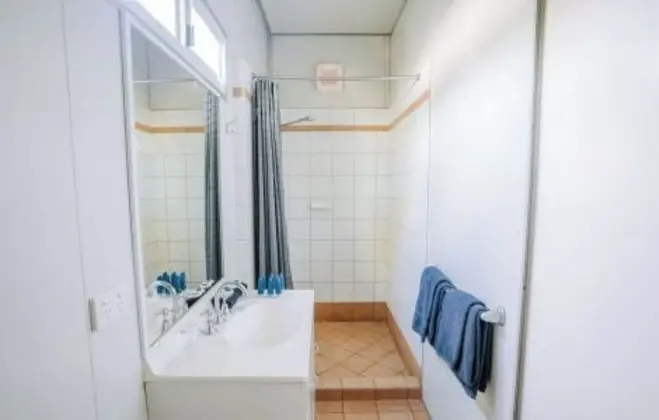 Standard Kulübe (Studio, Sleeps 5)