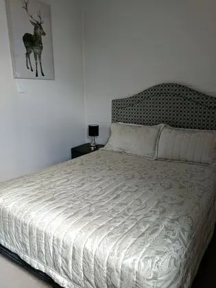 Tek Büyük Yataklı Oda, 1 Büyük (Queen) Boy Yatak