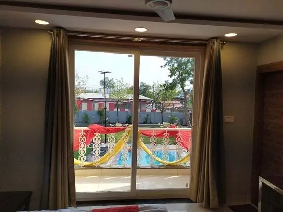 Royal Oda, Balkon