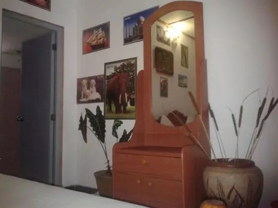 Tek Büyük Yataklı Oda