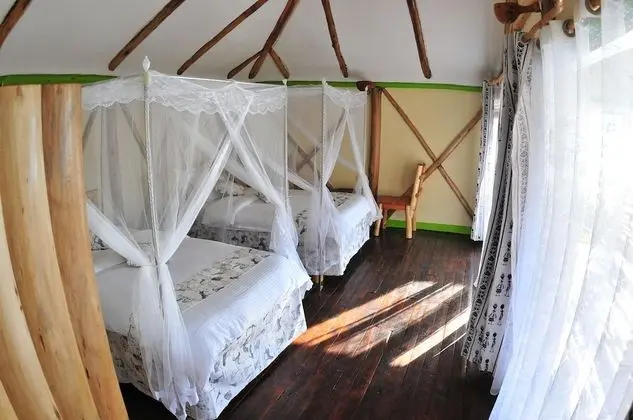 Luxury İki Ayrı Yataklı Oda