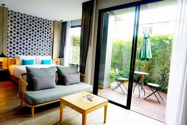 Deluxe Tek Büyük Yataklı Oda, Bahçe Manzaralı