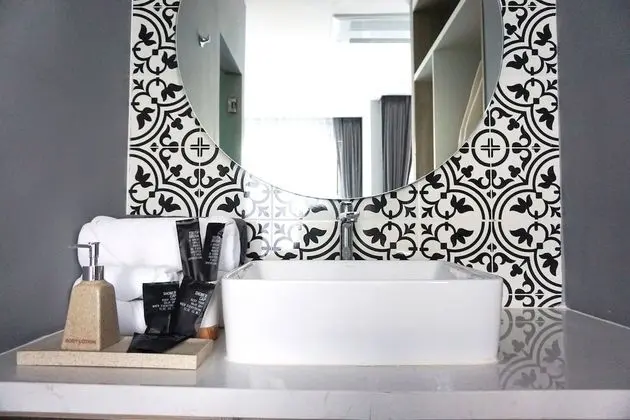 Deluxe Tek Büyük Yataklı Oda, Bahçe Manzaralı
