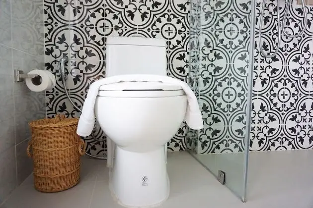 Deluxe Tek Büyük Yataklı Oda, Bahçe Manzaralı