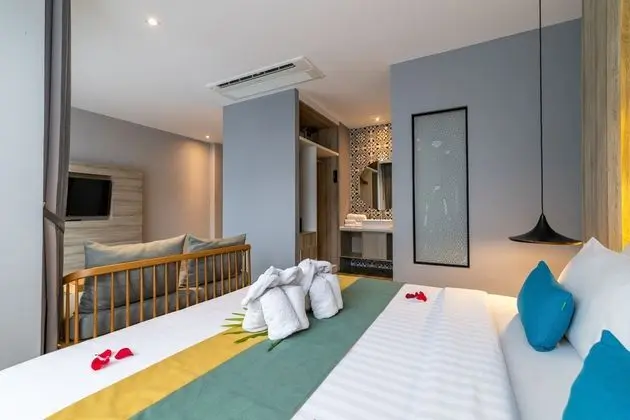 Deluxe Tek Büyük Yataklı Oda, Bahçe Manzaralı