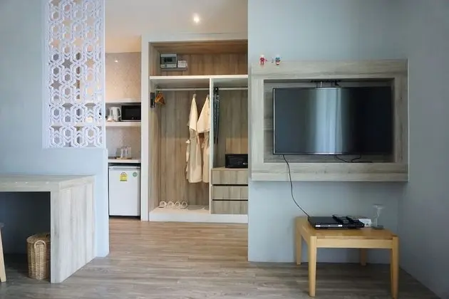 Deluxe Tek Büyük Yataklı Oda, Göl Manzaralı