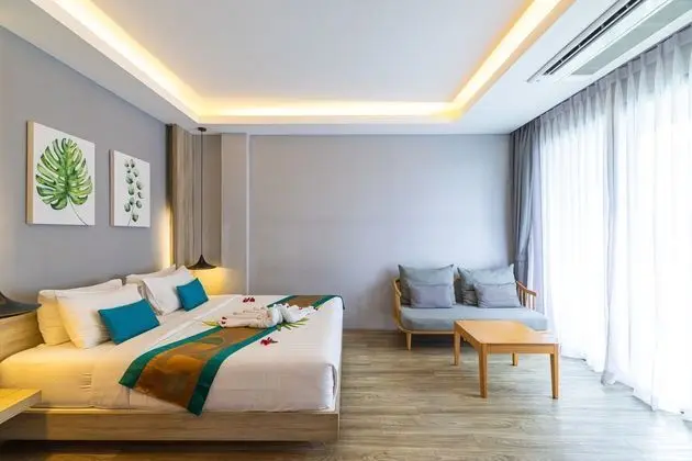 Deluxe Tek Büyük Yataklı Oda, Göl Manzaralı