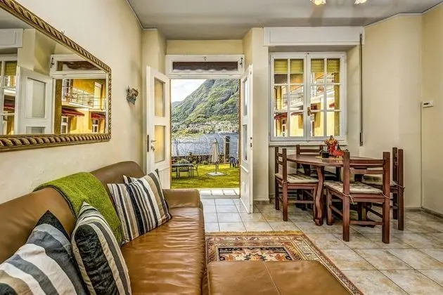 Romantic Villa, Göl Manzaralı