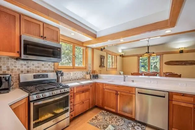 Ev, Birden Çok Yatak, Şömine