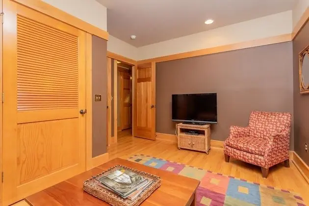 Ev, Birden Çok Yatak, Şömine