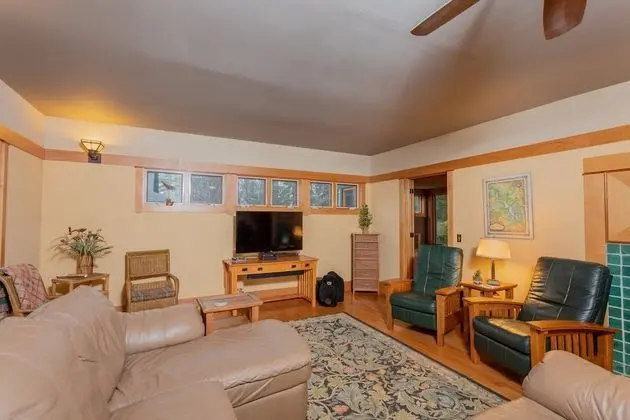 Ev, Birden Çok Yatak, Şömine