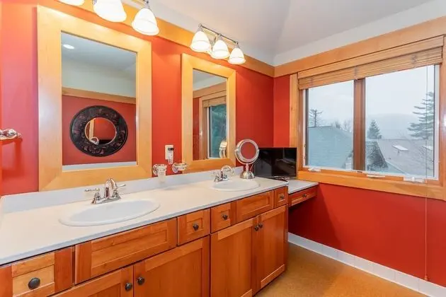 Ev, Birden Çok Yatak, Şömine