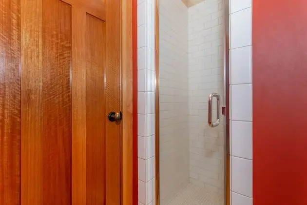 Ev, Birden Çok Yatak, Şömine