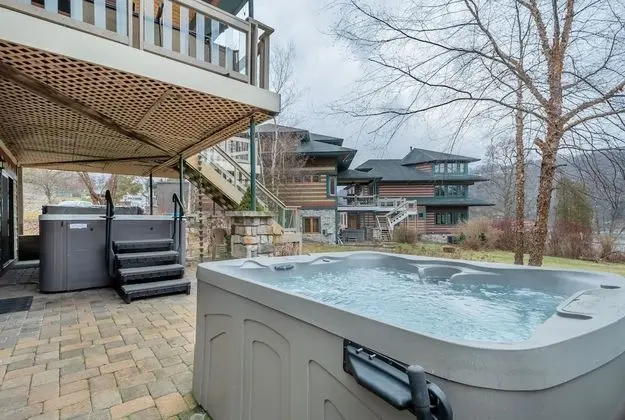 Ev, Birden Çok Yatak, Şömine