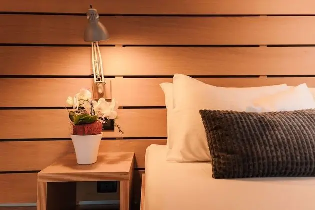 Comfort Tek Büyük Yataklı Oda