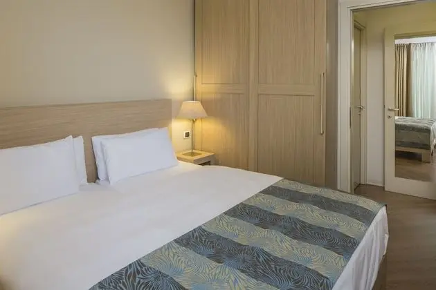 Standard Büyük Yataklı Tek Kişilik Oda