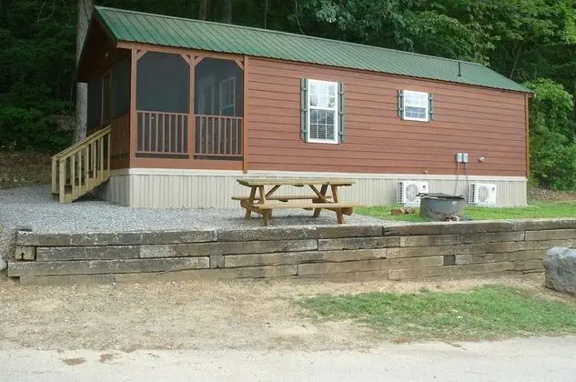 Deluxe Cabin Pet Friendly