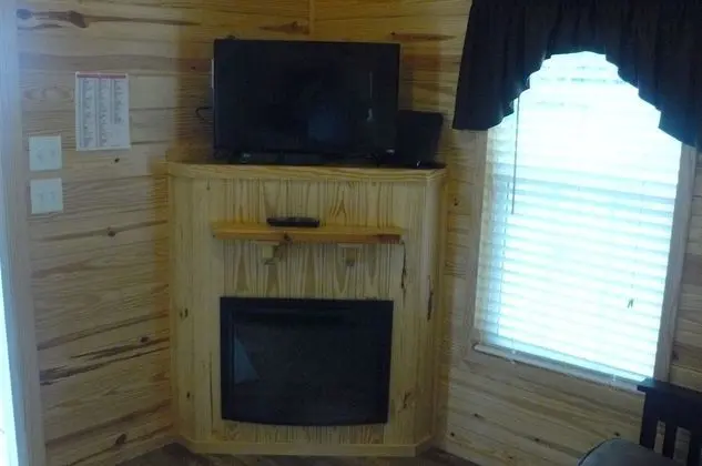 Deluxe Cabin Pet Friendly