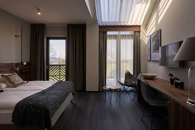 Comfort Tek Büyük Yataklı Oda