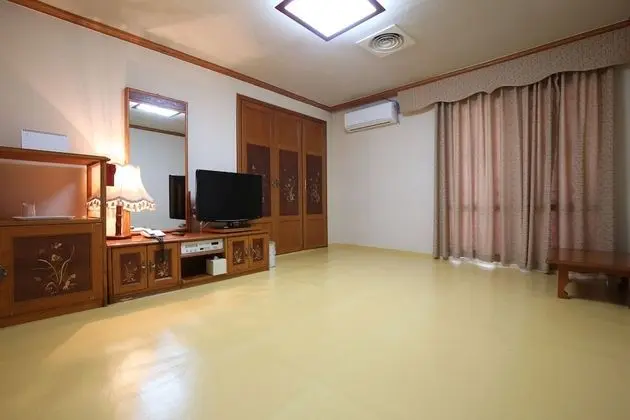 Traditional Oda (Ondol)