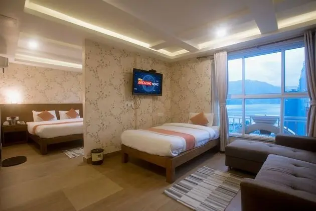 Comfort Süit, Bağlantılı Odalar, Göl Manzaralı
