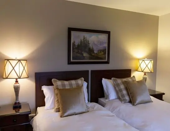 Deluxe Dört Kişilik Oda, Banyolu/Duşlu, Göl Manzaralı (Lake View Room)