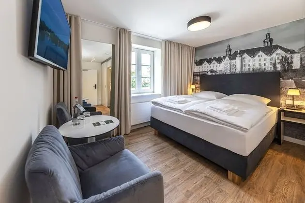 Comfort Tek Büyük Yataklı Oda