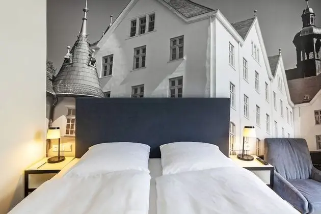 Comfort Tek Büyük Yataklı Oda