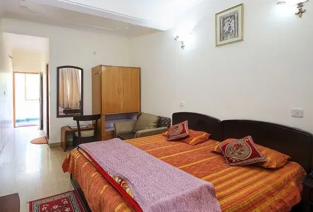 Deluxe Tek Büyük Yataklı Oda, 1 Çift Kişilik Yatak, Göl Manzaralı