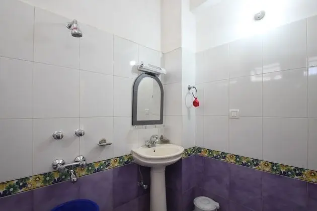 Deluxe Tek Büyük Yataklı Oda, 1 Çift Kişilik Yatak, Göl Manzaralı