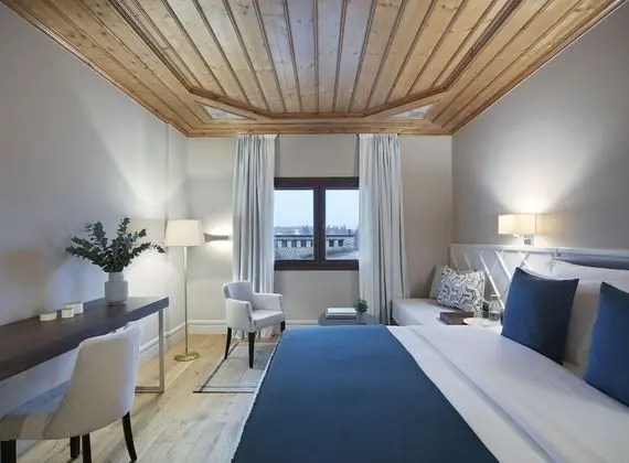 Standard Oda, Balkon, Bahçe Manzaralı