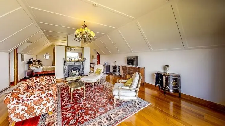 Luxury Tek Büyük Yataklı Oda, 1 En Büyük (King) Boy Yatak, Göl Manzaralı