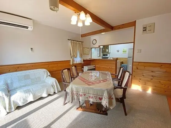 Standard Kır Evi, Dağ Manzaralı