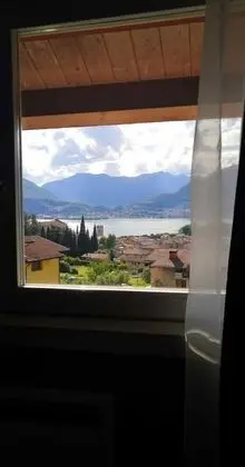 Classic Tek Büyük Yataklı Oda, Kısmi Göl Manzaralı