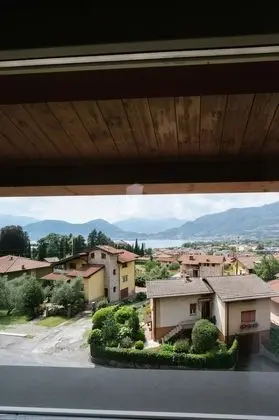 Classic Tek Büyük Yataklı Oda, Kısmi Göl Manzaralı