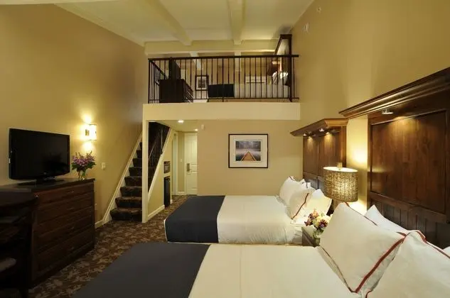 Çatı Katı (Loft), Birden Çok Yatak (Lakewood)