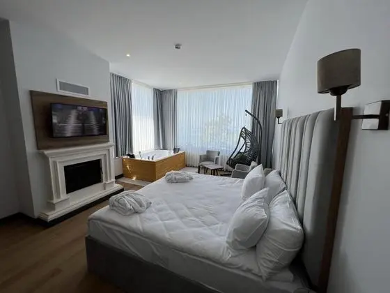Executive Deluxe Suite-Jakuzili, , Şömineli ve Jakuzili