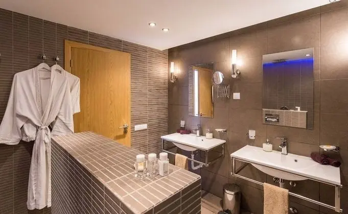 Exclusive Villa, 5 Yatak Odası, Kişiye Özel Havuzlu, Okyanus Manzaralı