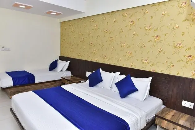 Deluxe Üç Kişilik Oda