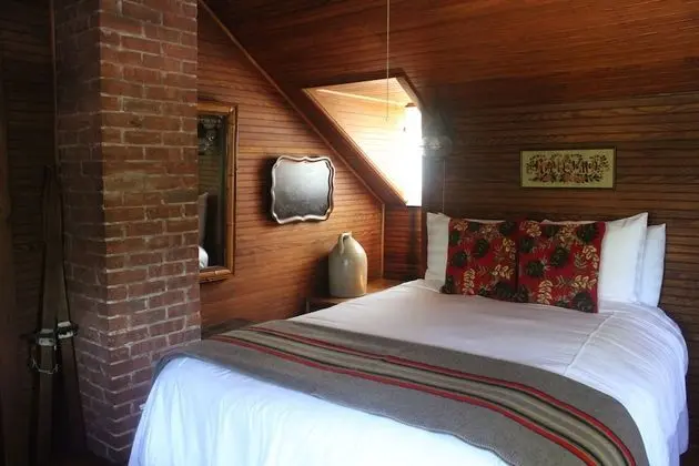 The Jenny Suite XL