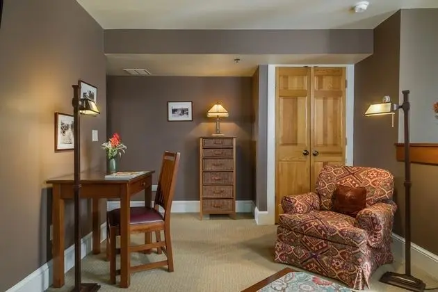Buffalo Marsh Suite